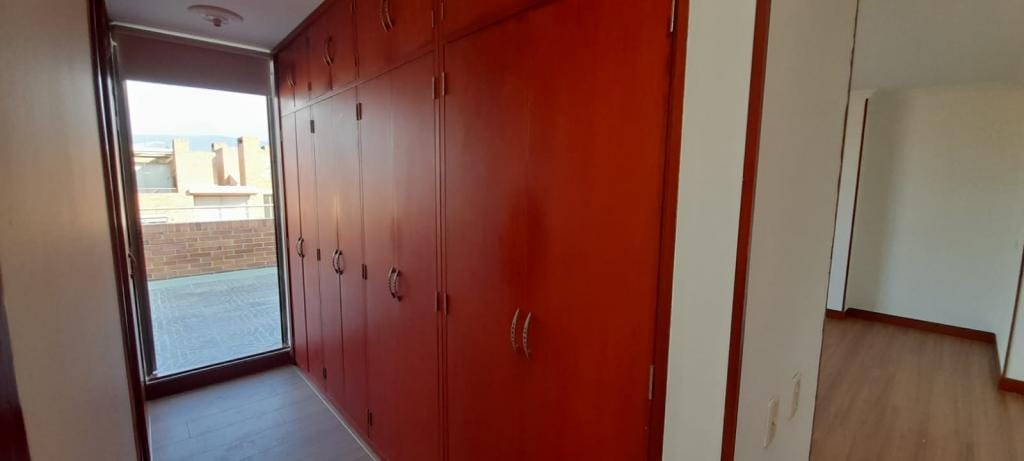 Apartamento en venta en Mazuren, Bogotá · foto 20 de 24