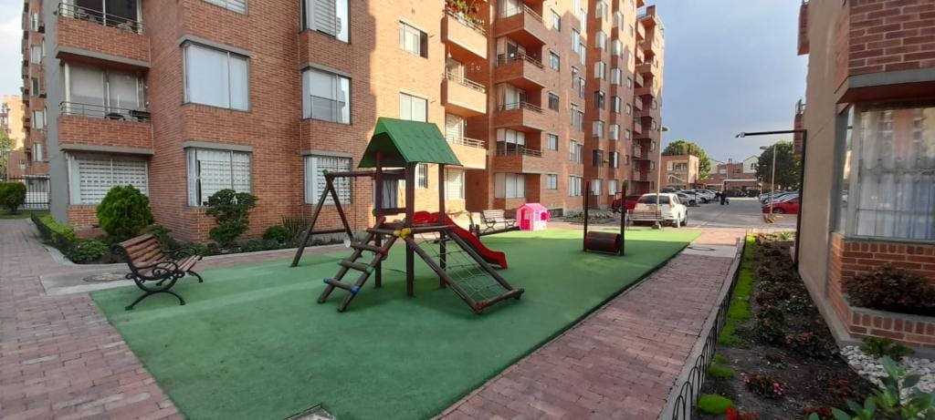 Apartamento en venta en Mazuren, Bogotá · foto 24 de 24