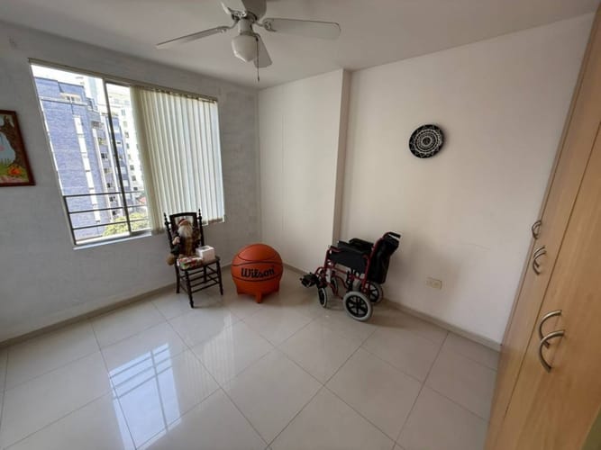 Apartamento de 3 alcobas en venta en Cabecera Del Llano, Bucaramanga, 128 m² · foto 9 de 13