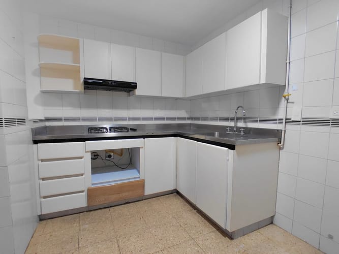 Apartamento de 3 alcobas en venta en Belén, Medellín, 92 m² · foto 2 de 15