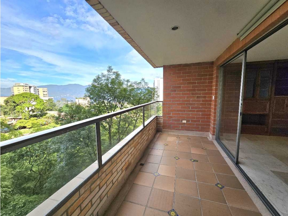 Apartamento en venta en Los Balsos, Bogotá · foto 3 de 14