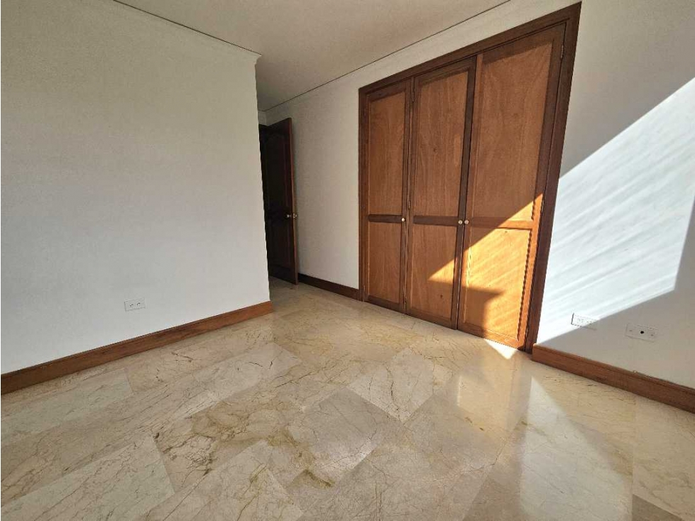 Apartamento en venta en Los Balsos, Bogotá · foto 10 de 14