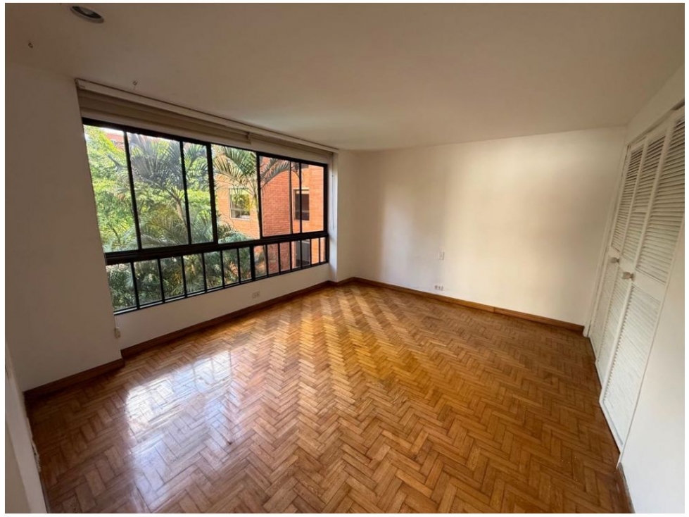 Apartamento en venta en El Poblado, Medellín · foto 17 de 24