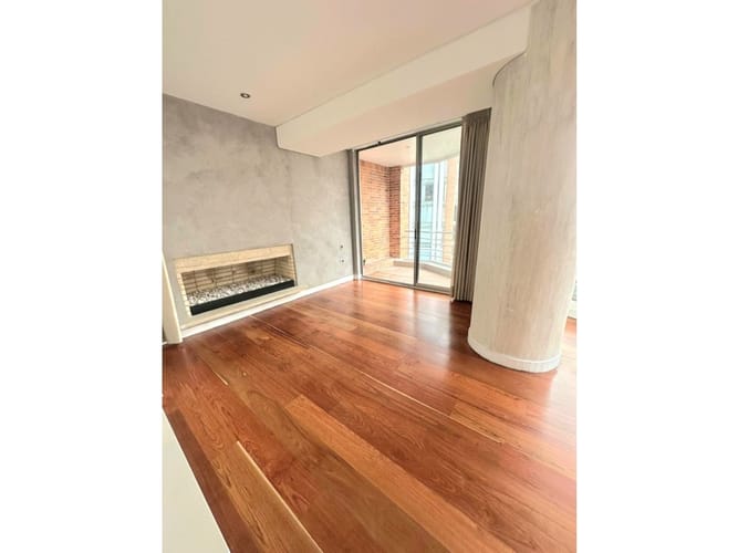 Apartamento de 3 alcobas en venta en Los Rosales, Bogotá, 190 m² · foto 7 de 24