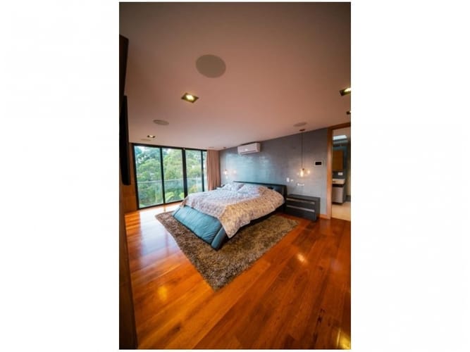 Casa de 4 alcobas en venta en El Poblado, Medellín, 700 m² · foto 12 de 24