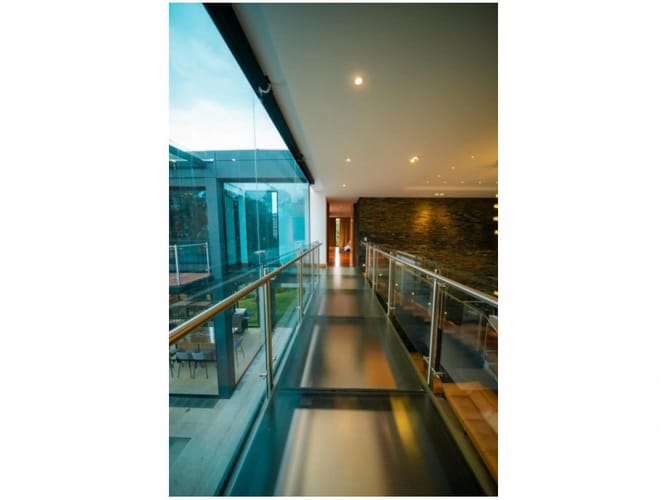 Casa de 4 alcobas en venta en El Poblado, Medellín, 700 m² · foto 14 de 24