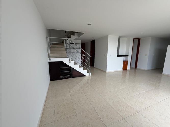 Apartamento de 5 alcobas en venta en El Vergel, Neiva, 176 m² · foto 5 de 24