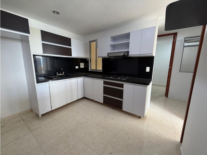 Apartamento de 5 alcobas en venta en El Vergel, Neiva, 176 m² · foto 13 de 24