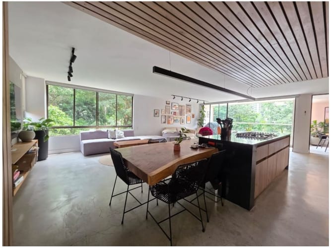 Apartamento de 3 alcobas en venta en Los Balsos, Medellín, 200 m² · foto 3 de 24
