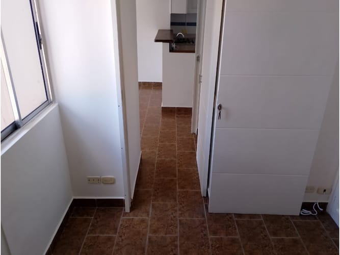 Apartaestudio en venta en La Ladera, Medellín, 35 m² · foto 2 de 15