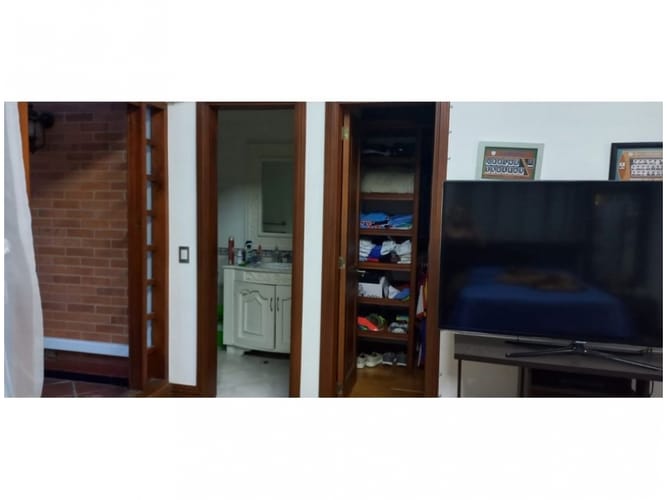 Casa de 7 alcobas en venta en El Tesoro, Medellín, 547 m² · foto 15 de 24