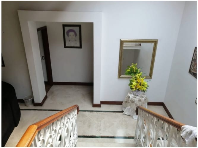 Casa de 7 alcobas en venta en El Tesoro, Medellín, 547 m² · foto 17 de 24