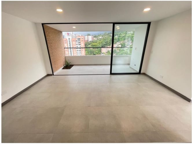 Apartamento en venta en Camino Verde, Envigado, 93 m² · foto 5 de 24