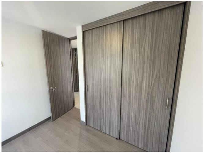 Apartamento en venta en Camino Verde, Envigado, 93 m² · foto 7 de 24