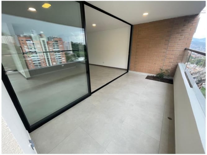 Apartamento en venta en Camino Verde, Envigado, 93 m² · foto 19 de 24