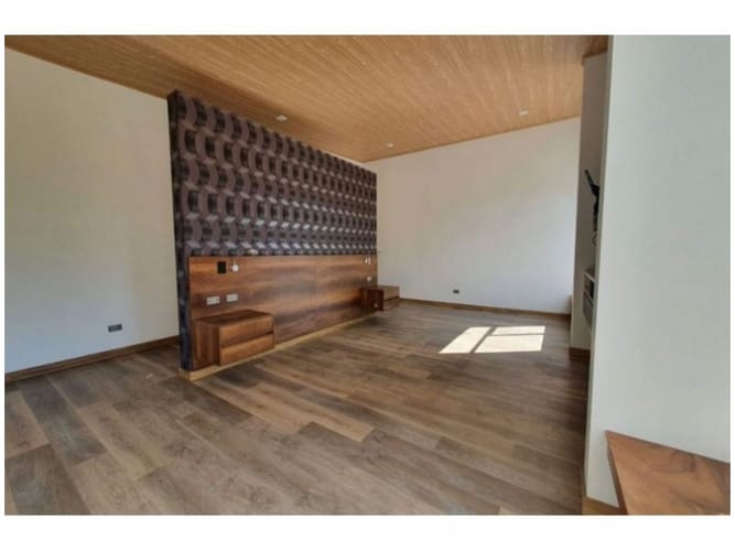 Casa de 4 alcobas en venta en Llano Grande, Rionegro, 540 m² · foto 15 de 24
