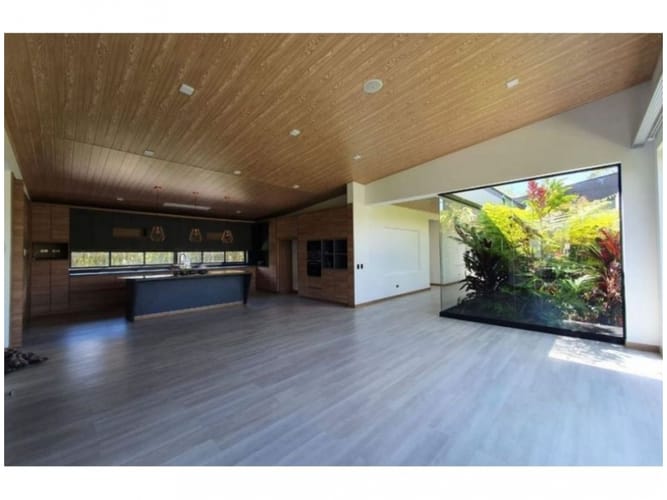 Casa de 4 alcobas en venta en Llano Grande, Rionegro, 540 m² · foto 22 de 24