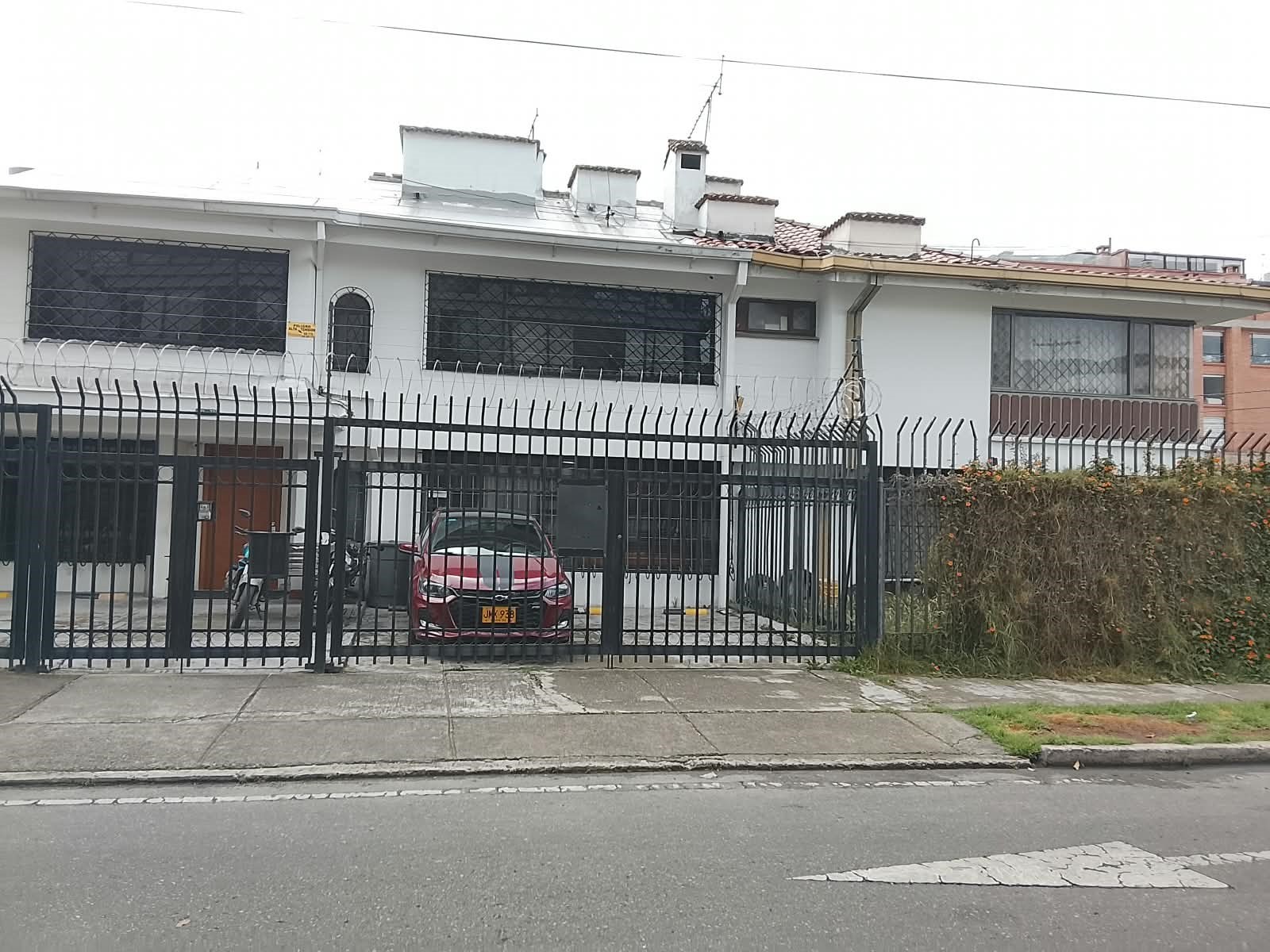 Casa en venta en San Patricio, Bogotá · foto 3 de 3