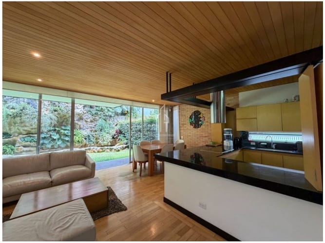 Casa de 4 alcobas en venta en Montessori, Envigado, 345 m² · foto 8 de 24