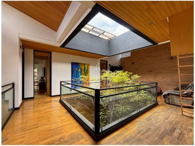 Casa de 4 alcobas en venta en Montessori, Envigado, 345 m² · foto 12 de 24