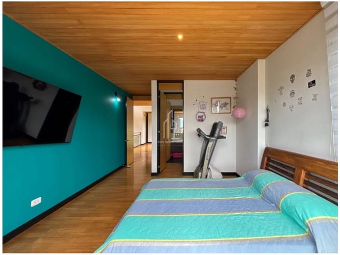 Casa de 4 alcobas en venta en Montessori, Envigado, 345 m² · foto 14 de 24
