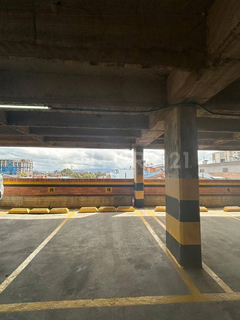 Apartamento en venta en Ciudad Salitre, Bogotá · foto 21 de 21