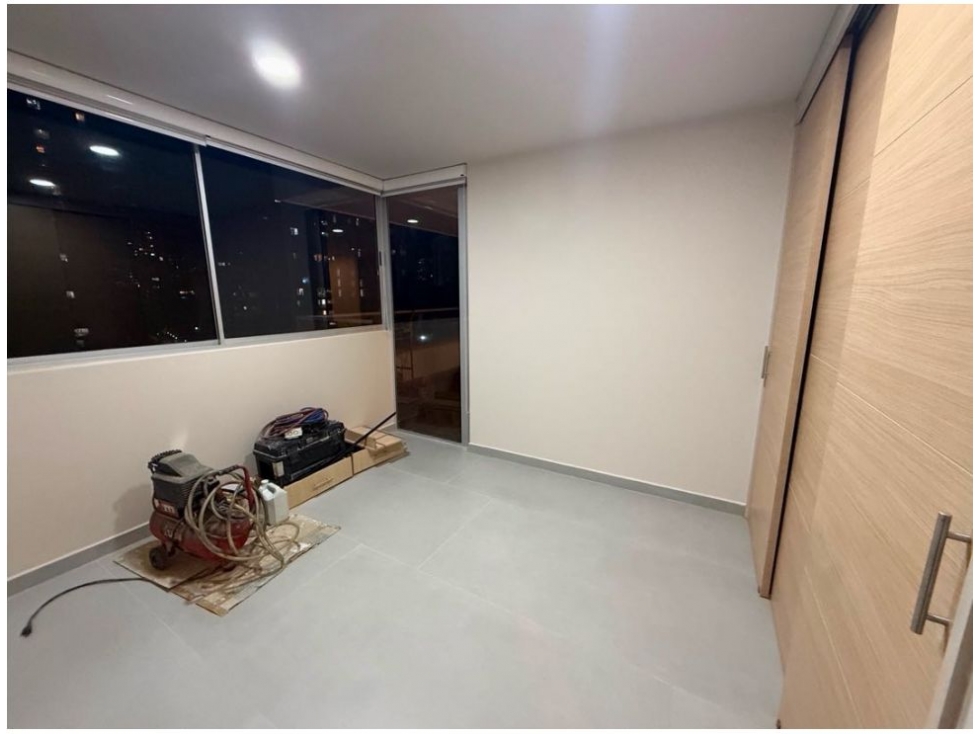 Apartamento en venta en El Poblado, Medellín · foto 7 de 8