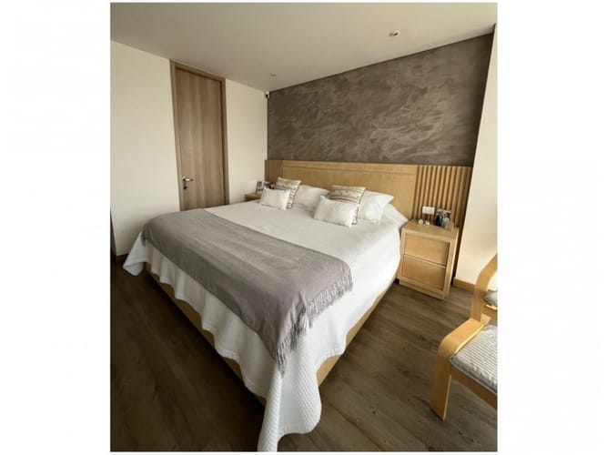 Apartamento de 2 alcobas en venta en Los Naranjos, Medellín, 87 m² · foto 6 de 11