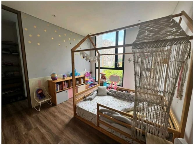 Apartamento de 4 alcobas en venta en El Poblado, Medellín, 250 m² · foto 10 de 18