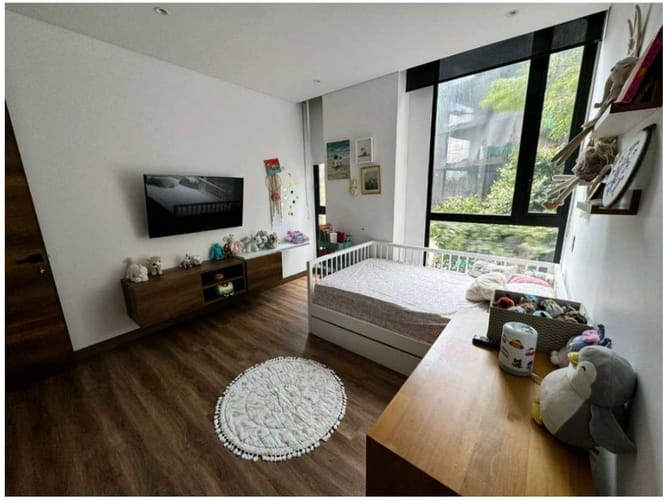 Apartamento de 4 alcobas en venta en El Poblado, Medellín, 250 m² · foto 13 de 18
