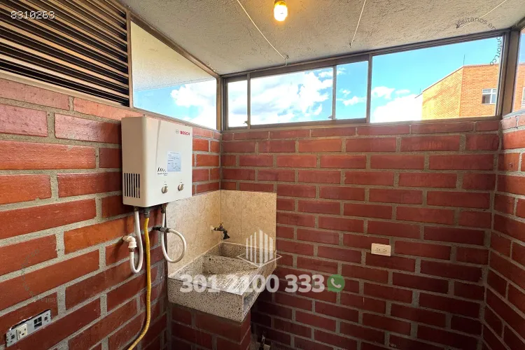 Apartamento de 3 alcobas en arriendo en Lorena, Medellín, 100 m² · foto 8 de 24