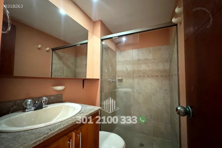 Apartamento de 3 alcobas en arriendo en Lorena, Medellín, 100 m² · foto 14 de 24