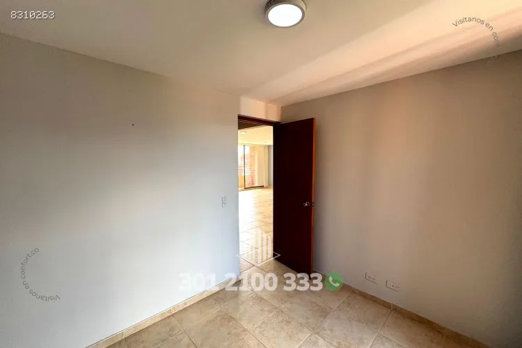Apartamento de 3 alcobas en arriendo en Lorena, Medellín, 100 m² · foto 22 de 24