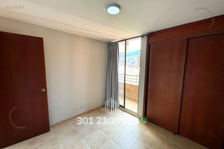 Apartamento de 3 alcobas en arriendo en Lorena, Medellín, 100 m² · foto 23 de 24