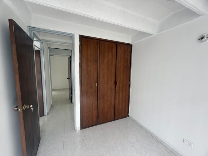 Apartamento de 3 alcobas en arriendo en Bosque De San Carlos, Bogotá, 60 m² · foto 3 de 7