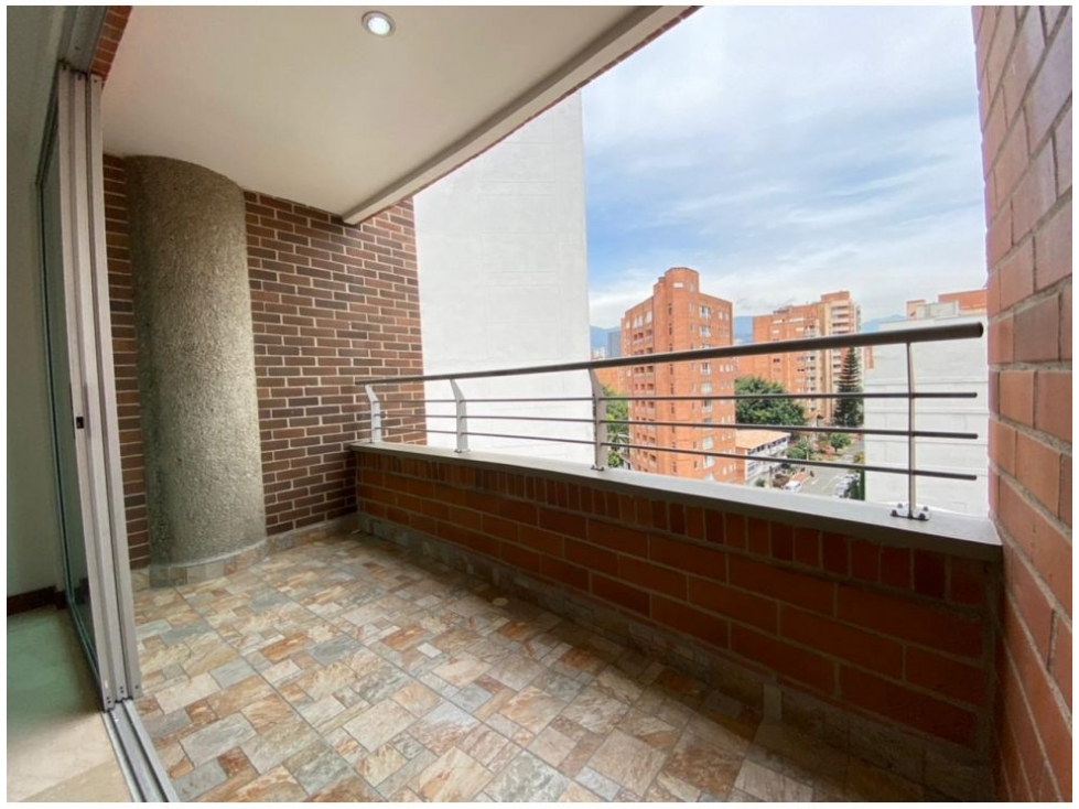 Apartment in Laureles (105 m²) for Sale