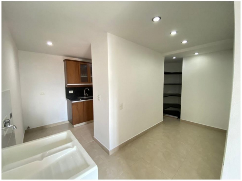 Apartment in Laureles (105 m²) for Sale - 2