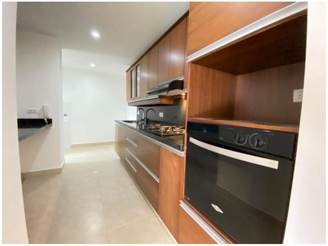Apartamento en venta en Laureles, Medellín · foto 6 de 16