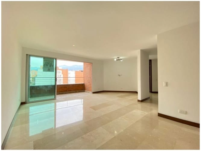 Apartamento en venta en Laureles, Medellín · foto 7 de 16