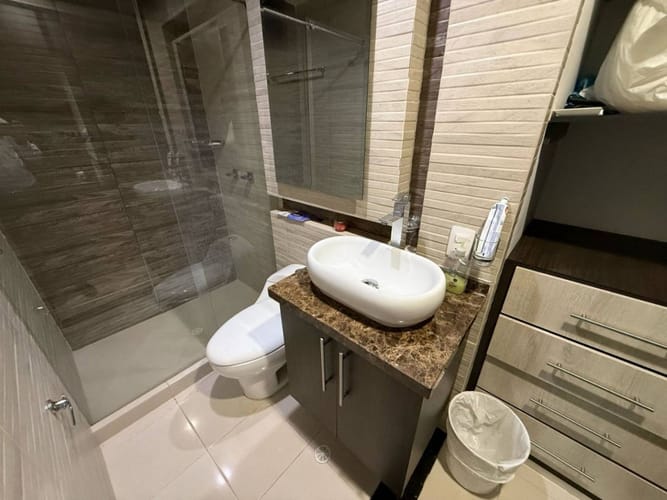 Casa de 5 alcobas en venta en Cabecera Del Llano, Bucaramanga, 470 m² · foto 4 de 21