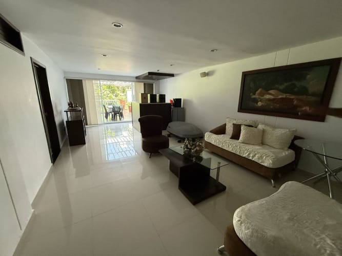 Casa de 5 alcobas en venta en Cabecera Del Llano, Bucaramanga, 470 m² · foto 7 de 21