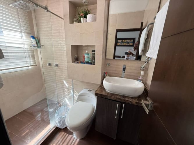 Casa de 5 alcobas en venta en Cabecera Del Llano, Bucaramanga, 470 m² · foto 18 de 21