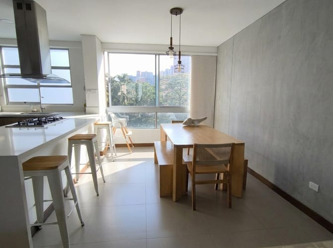 Apartamento de 3 alcobas en venta en Los Balsos, Medellín, 172 m² · foto 3 de 11