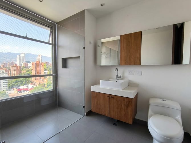 Apartamento de 3 alcobas en venta en Los Balsos, Medellín, 172 m² · foto 10 de 11