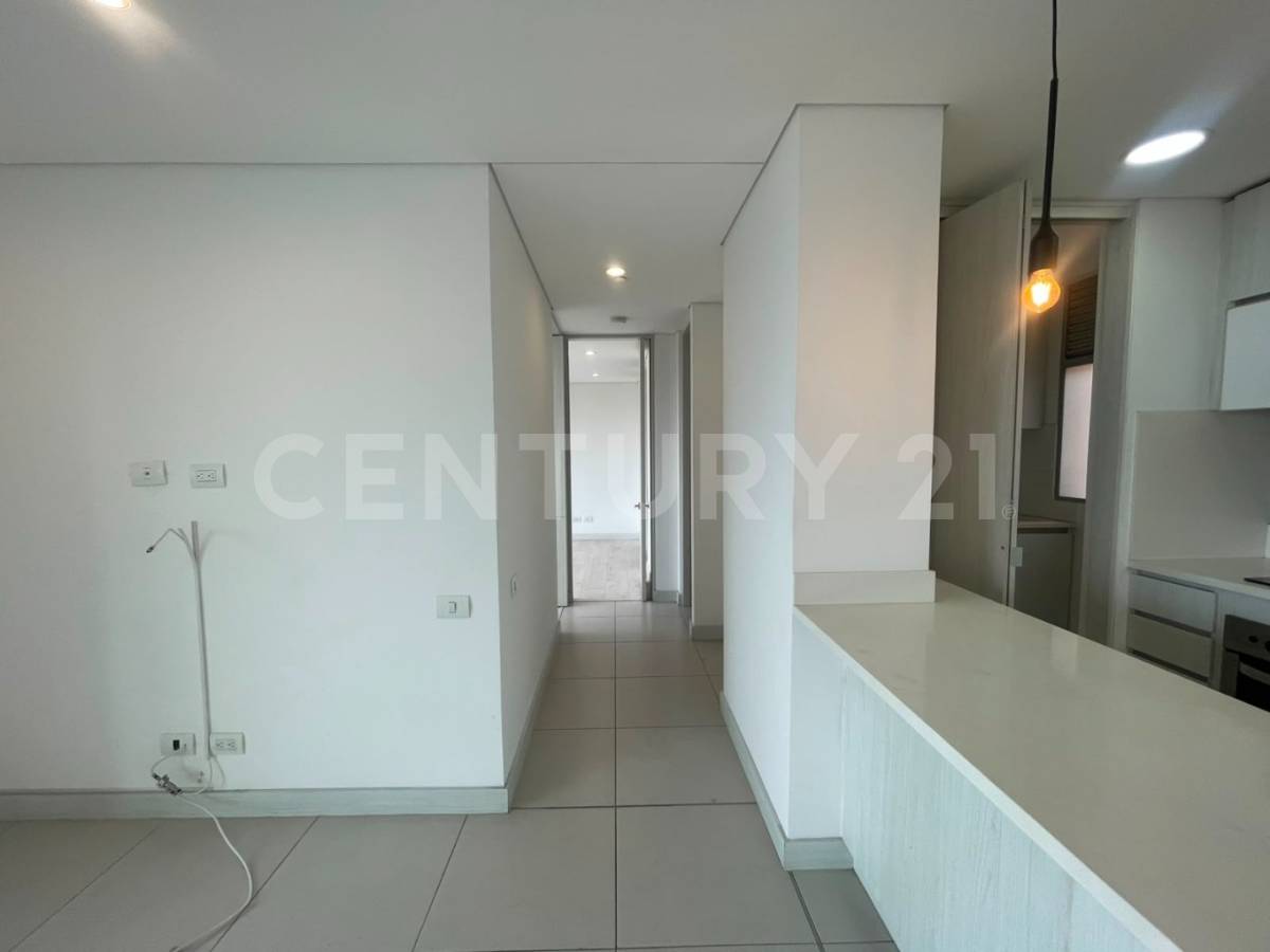 Apartamento en arriendo en Claraval, Envigado · foto 5 de 13
