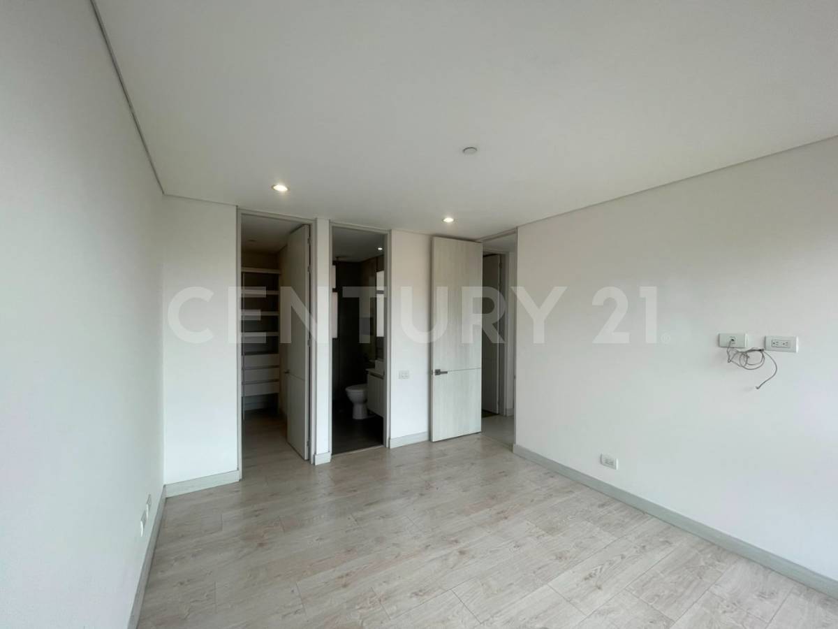 Apartamento en arriendo en Claraval, Envigado · foto 10 de 13