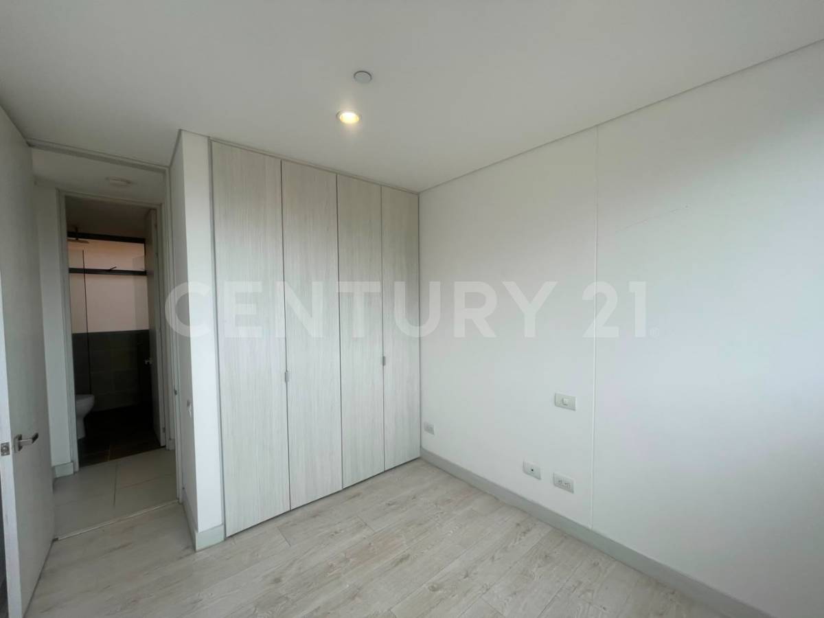 Apartamento en arriendo en Claraval, Envigado · foto 12 de 13