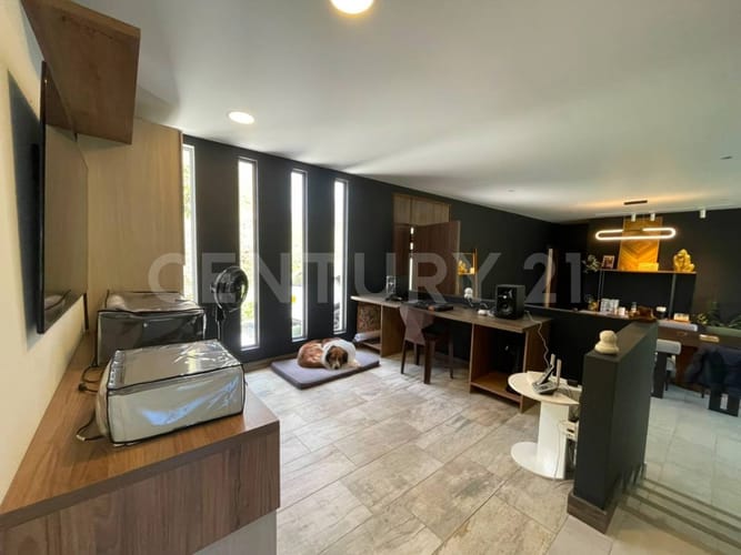 Casa de 3 alcobas en arriendo en La Mosquita, Guarne, 236 m² · foto 6 de 18
