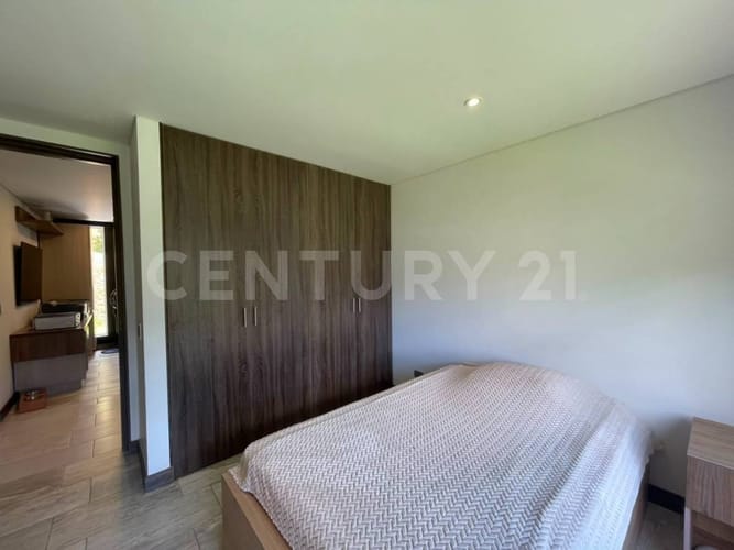 Casa de 3 alcobas en arriendo en La Mosquita, Guarne, 236 m² · foto 9 de 18