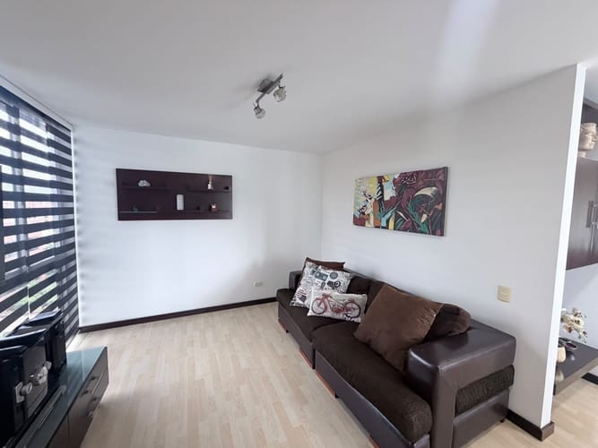 Apartamento de 2 alcobas en arriendo en El Poblado, Medellín, 116 m² · foto 8 de 18